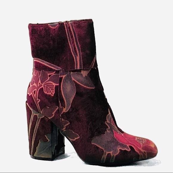 steve madden velvet boots